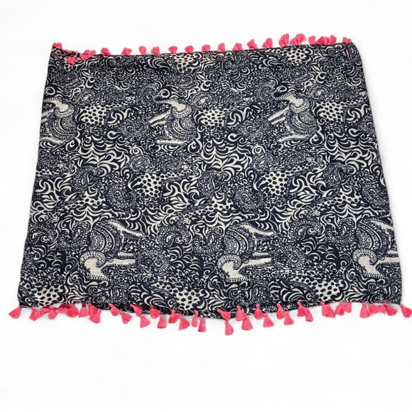 Lilly Pulitzer Tasseled Resort Infinity Scarf Blue Paisley Elephants Lightweight - Picture 4 of 6